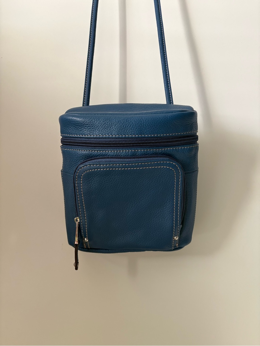 Blue Leather Crossbody Camera Bag - Unbranded